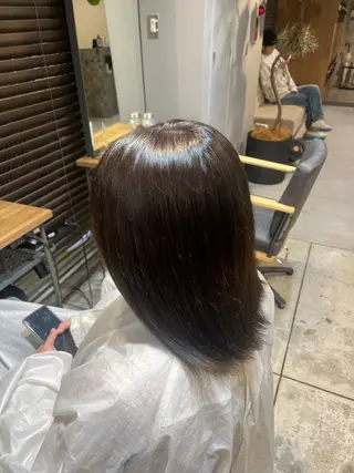 セミロング ☀️マナカ/縮毛矯正 カラー/表参道のヘアスタイル