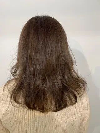 ミディアム カラー パーマ ヘアアレンジ 加藤 綾華のヘアスタイル