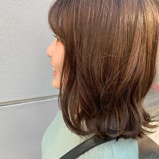 セミロング カラー ヘアアレンジ サナ🌱 切りっぱなしボブのヘアスタイル