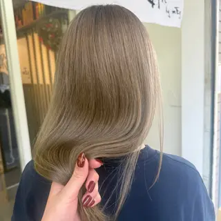 ミディアム カラー 🫧FEAT. ／Rikka 🫧のヘアスタイル