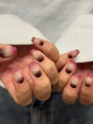 ネイル kiii.__ ✴︎*のネイルデザイン