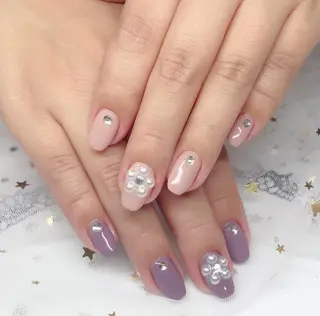 カラー ネイル Q Free nailsのネイルデザイン