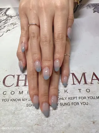 ネイル Guarendo錦糸町店所属・ガレンドウ 白澤 愛子のネイルデザイン