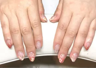 ネイル Eyelash ＆ Nail Tanemoto所属・ネイリスト TAKAHASHIのネイルデザイン