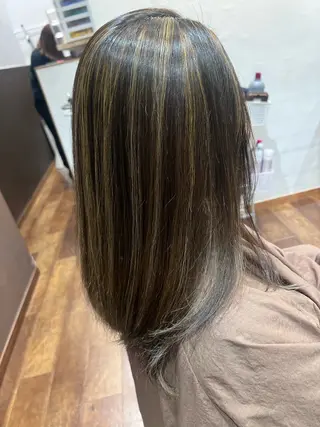 カラー 🌻井上 マリー🌻のヘアスタイル