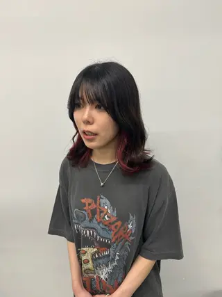 ミディアム INORI /フェイスレイヤーのヘアスタイル