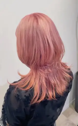 カラー 近藤 奏音のヘアスタイル