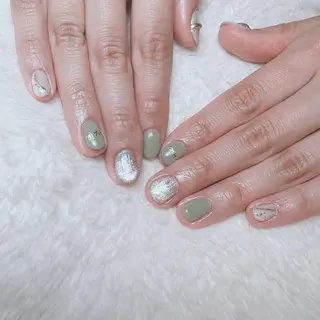 ネイル ecru エクリュのネイルデザイン