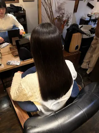 ロング 飯田 実歩(じっぽ)のヘアスタイル