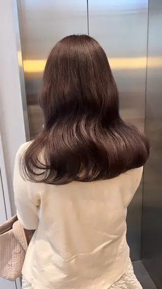 セミロング カラー classic 新横浜所属・大人girly🛋️ 🤍yukakoのヘアスタイル