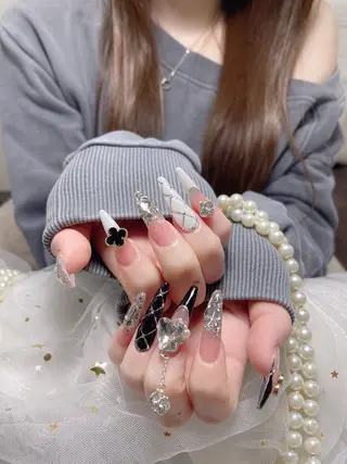 ネイル ENsalon Takareiのネイルデザイン