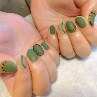 ネイル ジェヌインネイル 河内のネイルデザイン