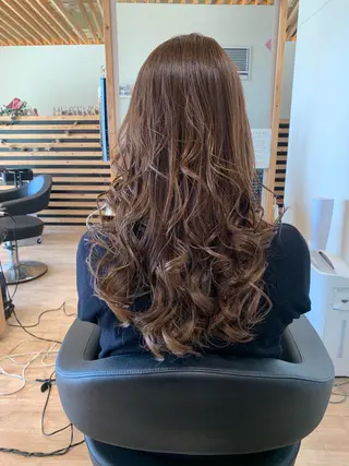 ロング カラー 関口 友行のヘアスタイル