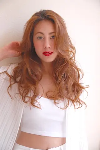 ロング DiMPlE  ディンプル所属・🌸スタイリスト 山浦美恵のヘアスタイル