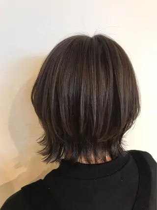 ショート カラー 🐺ウルフ/レイヤー 似合わせ‎🤍沙羅のヘアスタイル