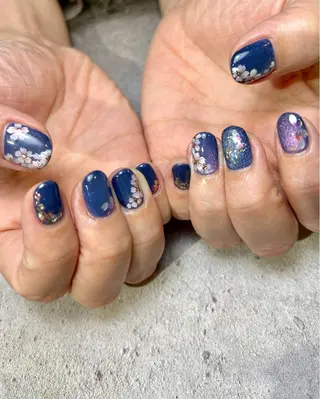 ネイル Reflection marikoのネイルデザイン