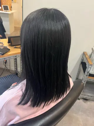 ミディアム カラー OFF YUYAのヘアスタイル