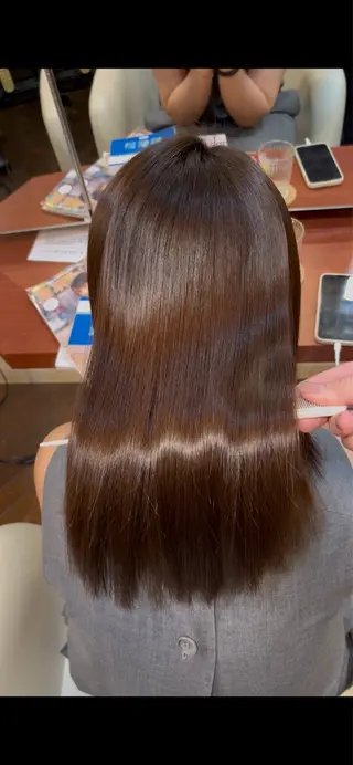 セミロング パーマ Tiamat所属・髪質改善・美髪矯正 福村佳祐のヘアスタイル