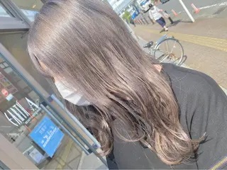 ロング カラー パーマ ヘアアレンジ 渡邊 桃香のヘアスタイル