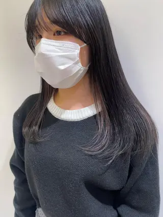 ミディアム 大橋 芽衣のヘアスタイル