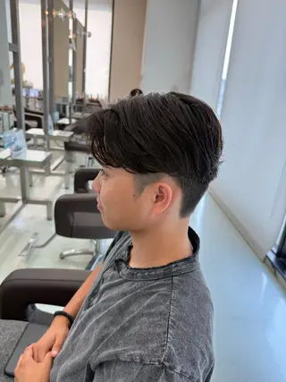 パーマ メンズ ヘアーメイクWILL 西宮店所属・WILL西宮 藤原 佳奈/髪質改善/艶髪のヘアスタイル