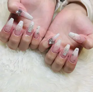 ネイル Merci KIRINのネイルデザイン