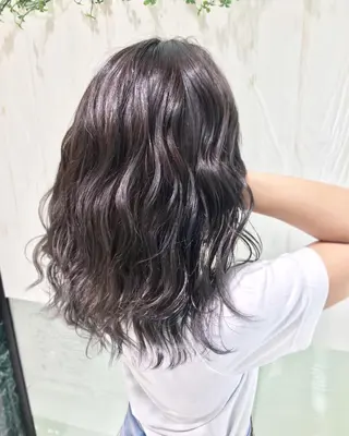 セミロング カラー N° jillva ♦️川端裕司♦️のヘアスタイル