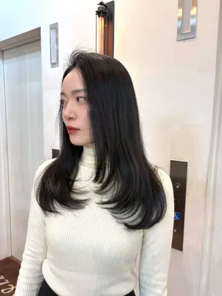 ロング Belle 並木通り店所属・rena/レイヤー /顔まわりカットのヘアスタイル