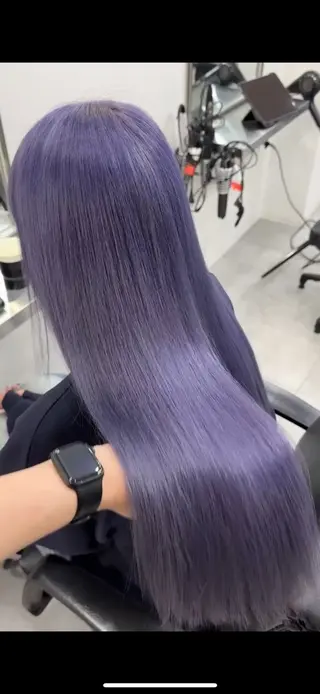 ロング カラー ギミックパシャ所属・みゆ/ケア ブリーチ/ハイトーンのヘアスタイル