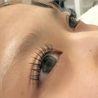 マツエク・マツパ nail&eyelash radieux所属・radieux MIZUHO️🫧のマツエク・マツパデザイン