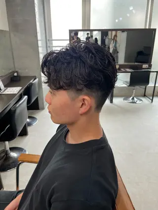 ショート パーマ メンズ メンズ特化/パーマ /フェード/洋輔のヘアスタイル