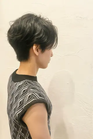 ショート HALB所属・大園 晃のヘアスタイル