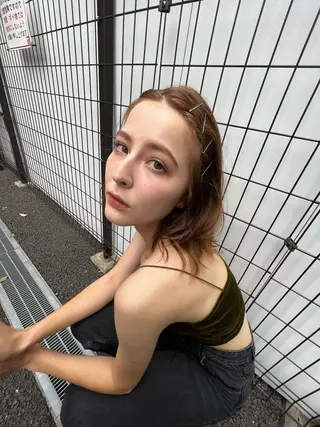 セミロング カラー ヘアアレンジ パーマ×透明感カラー MIOのヘアスタイル