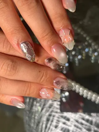 ネイル .8 HAREのネイルデザイン