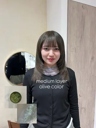 セミロング カラー 顔周り/レイヤー 🤍マリノのヘアスタイル