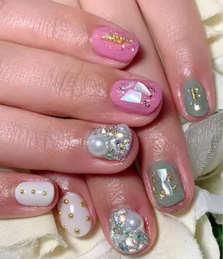 ネイル favoris nail🌼のネイルデザイン