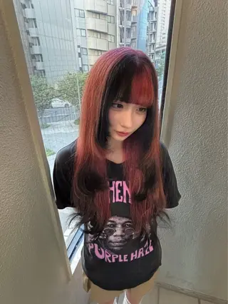 ロング Iris by artina所属・ウルフ/レイヤー/ 戸内໒꒱· ﾟのヘアスタイル