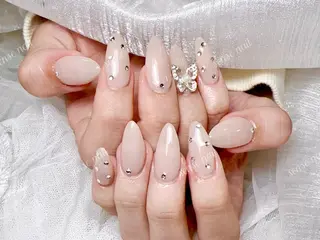 ネイル Yukiko 🌙のネイルデザイン