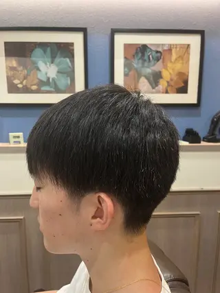 ミディアム 無料メンズカット❗️ 佐藤光のヘアスタイル