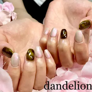 ネイル dandelion ダンデライオンのネイルデザイン