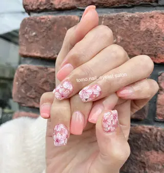 ネイル tomonail eyelistのマツエク・マツパデザイン