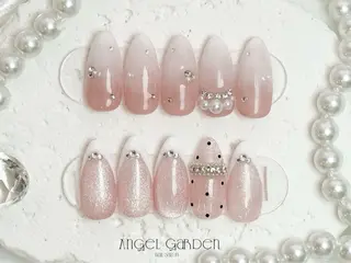 ネイル Angel Gardenのネイルデザイン