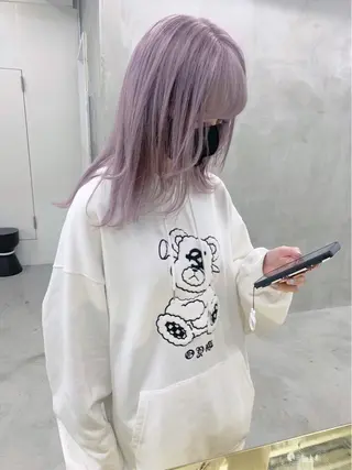 セミロング カラー ブームボックス所属・🐝ハイトーンカラー hachi🐝のヘアスタイル