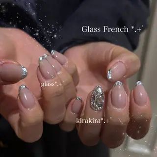 ネイル 🍓リスブラン MELのネイルデザイン