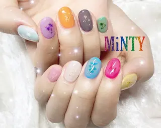 ネイル MiNTY 船橋店のネイルデザイン