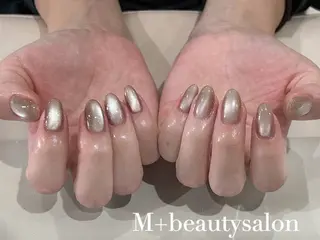 ネイル M+  Beauty Salonのネイルデザイン