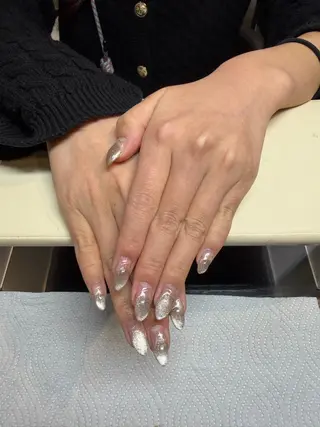 ネイル 相澤 三奈のネイルデザイン