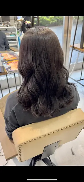 ロング メンズバレイヤージュ 斉藤春のヘアスタイル