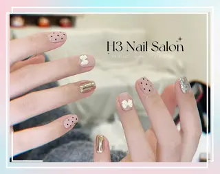 ミディアム Dione Nail みきのネイルデザイン
