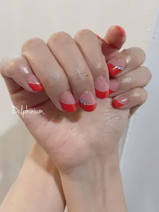 ネイル 岡本 友恵のネイルデザイン